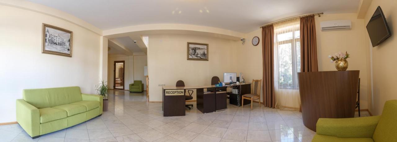 Киараз Старт Hotel Pizunda Exterior photo